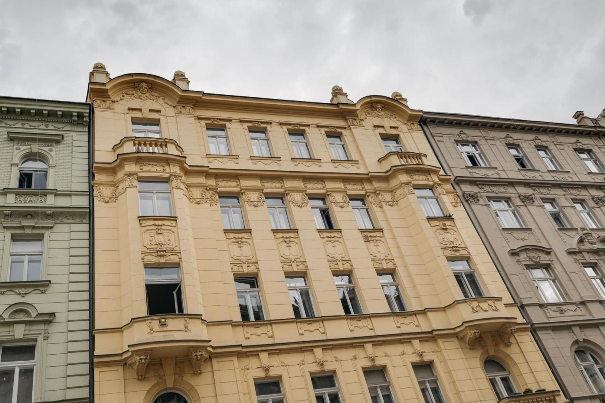 Comfortable And Cosy Apt A Few Steps From Dancing House And Naplavka Dance Prag Exterior foto