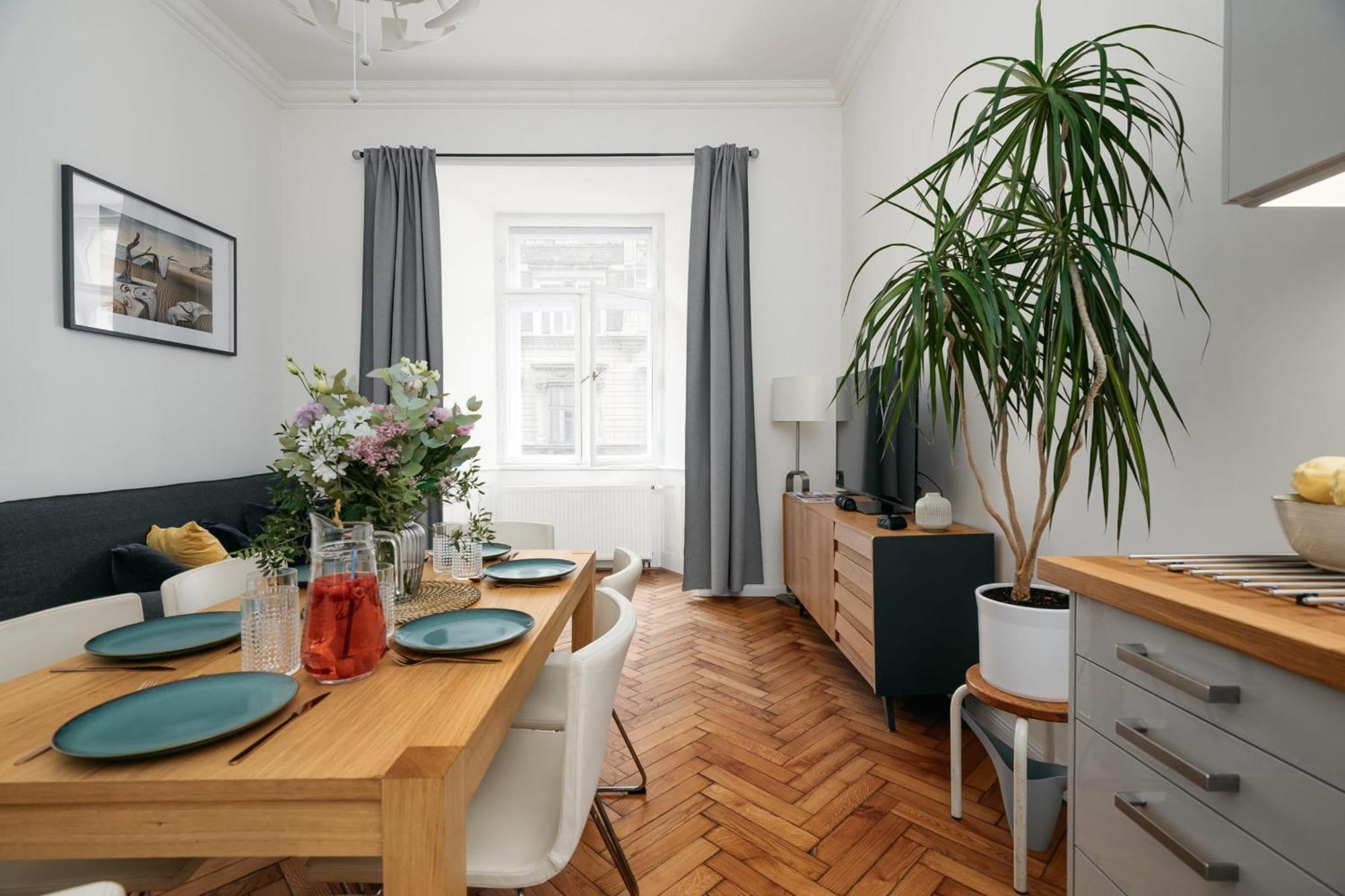 Comfortable And Cosy Apt A Few Steps From Dancing House And Naplavka Dance Prag Exterior foto